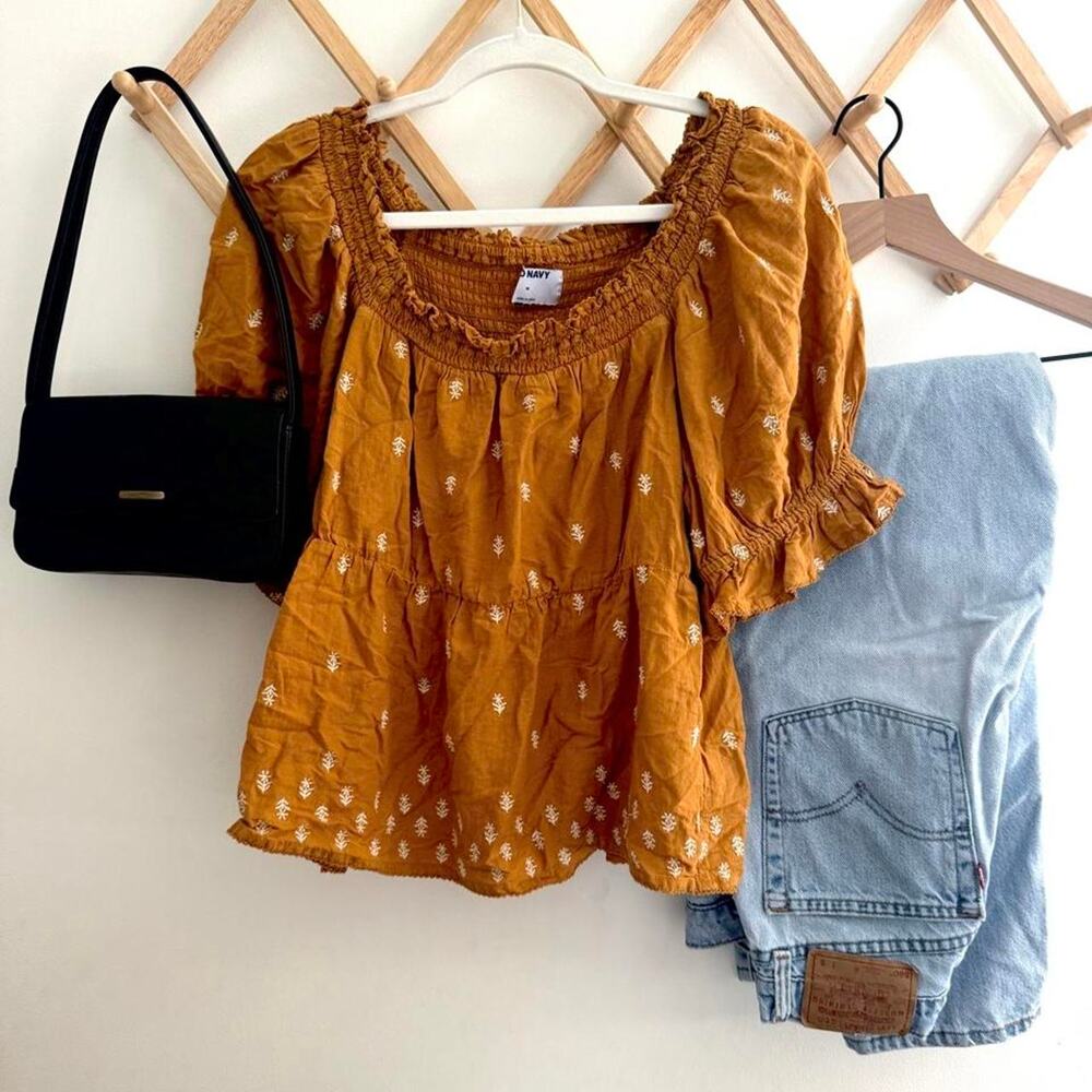 Old navy boho embroidered peasant top medium - Picture 2 of 6